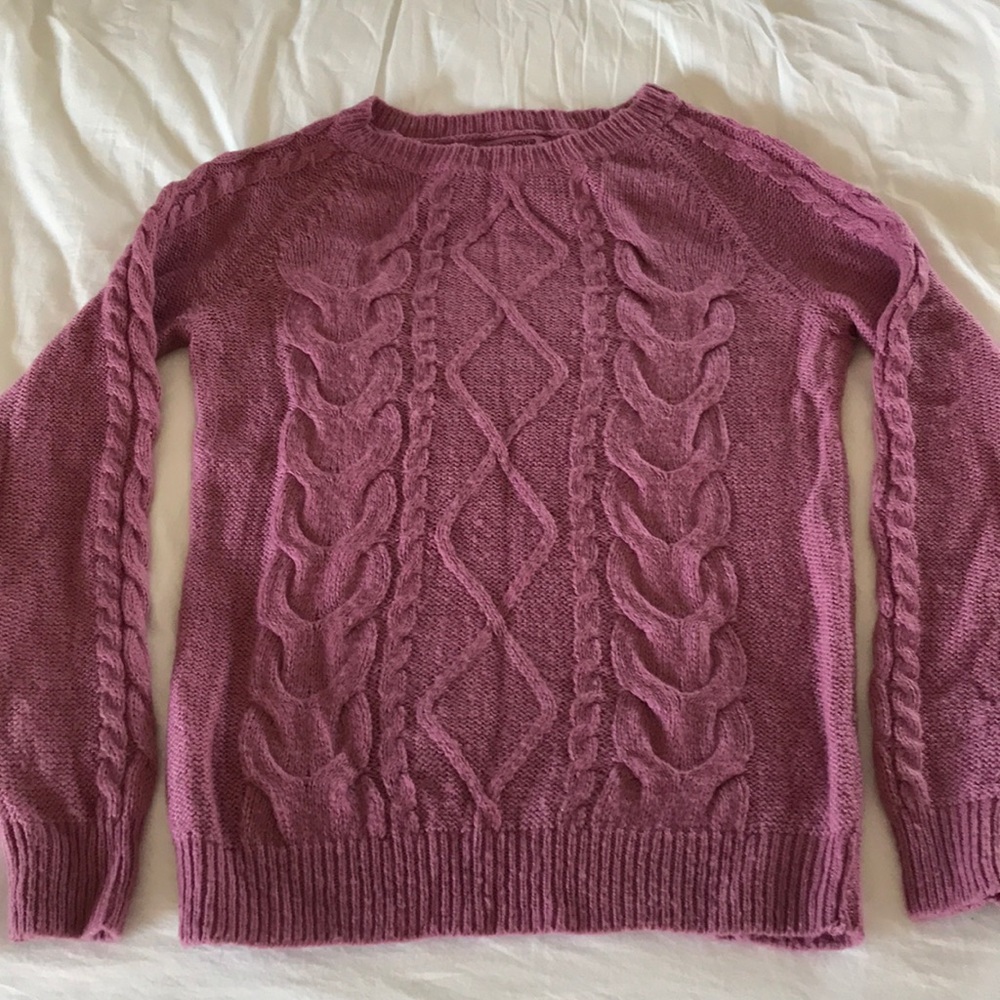 Cableknit sweater size S
